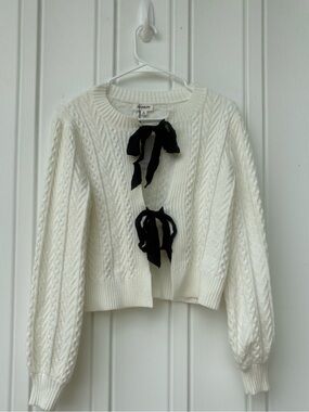 Women’s Cream Cable Knit Cardigan with Black Ribbon Ties